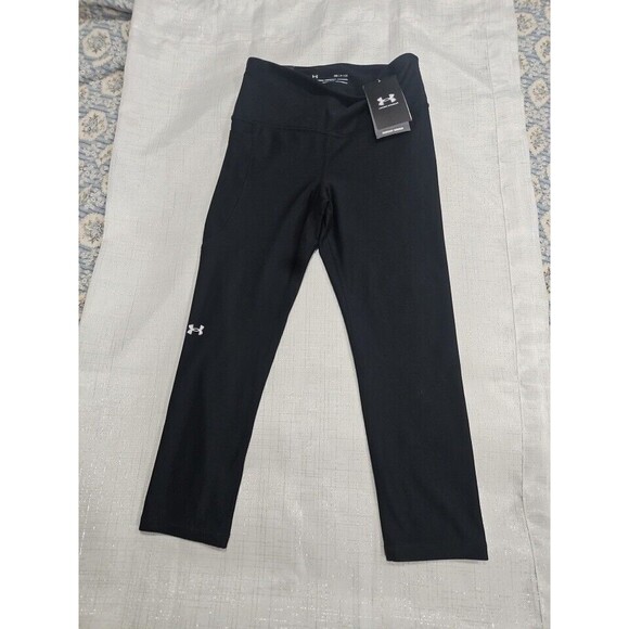 NWT Under Armour Women's HeatGear Hi-Rise No Slip pocketed Capris Leggings SMALL - Picture 1 of 10